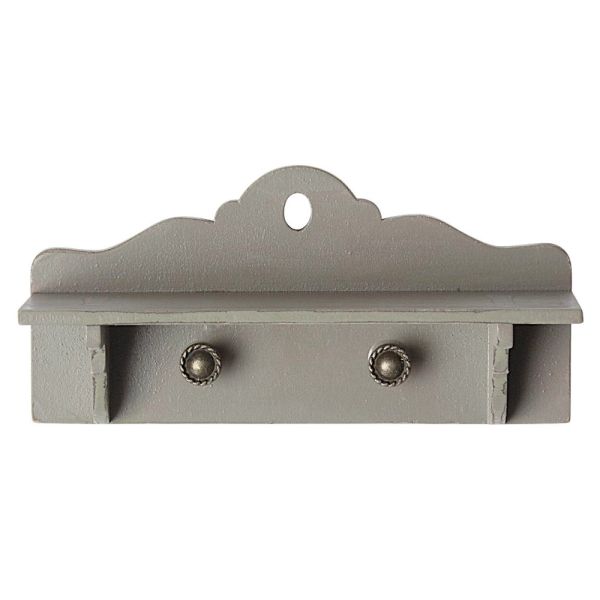 automat intelligens erindringsmønter Maileg miniature hylde med knager til kun 69,95 Se mere møbler >>
