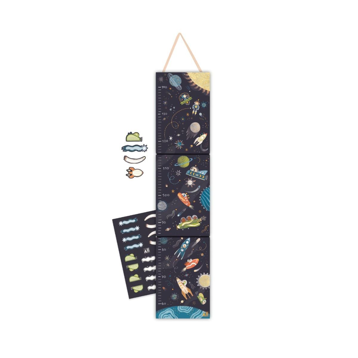 Djeco højdemåler i coated pap med rumraketter, planter og stjerner samt klistermærker til navn og alder