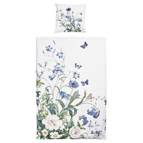 Flot sengesæt fra Jim Lyngvild med blå blomster og sommerfugle i økologisk bomuld længde 200 cm
