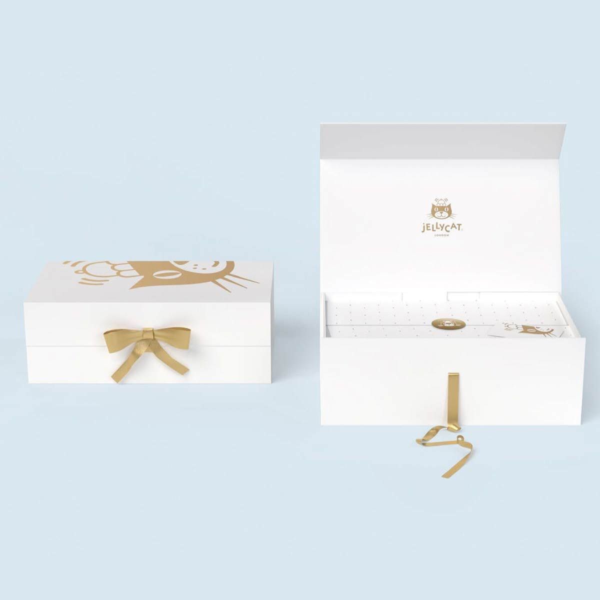 Hvid Jellycat gaveæske med guld detaljer til indpakning af Bashful kanin