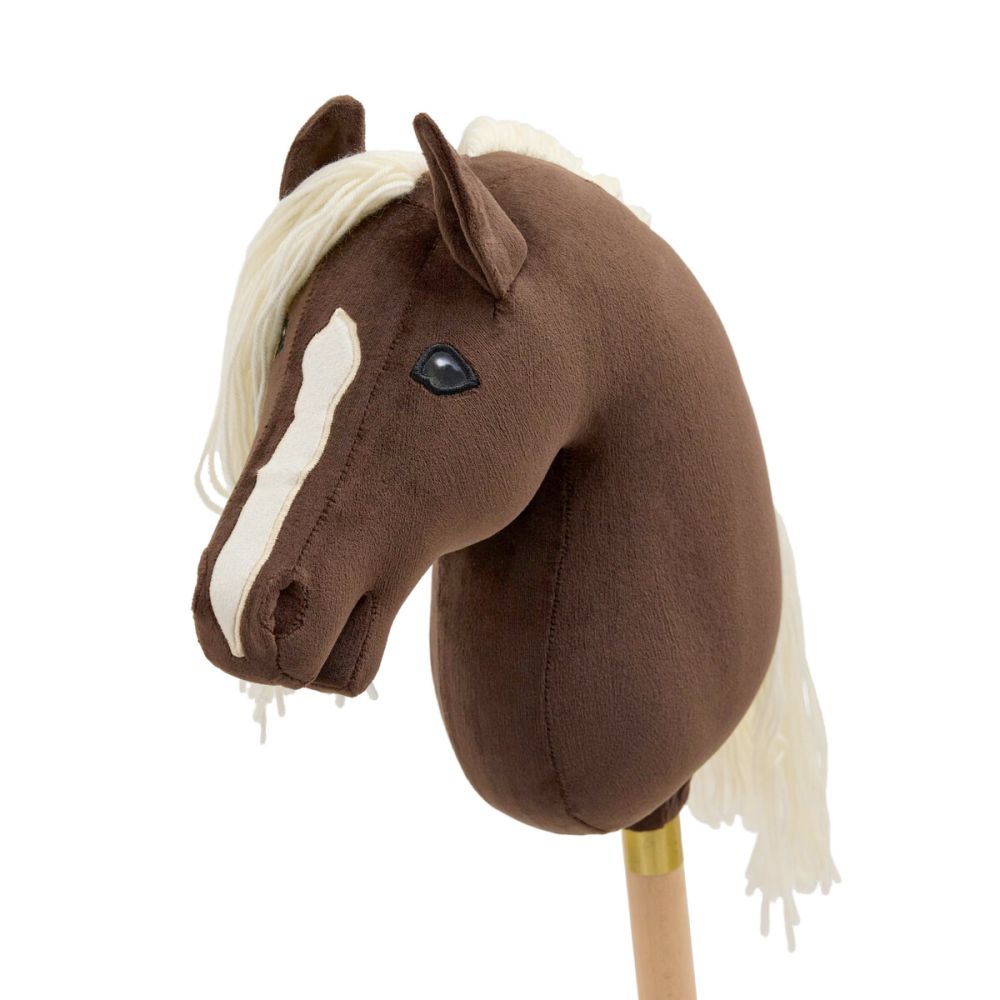 Kæphest Luca fra Cheval Roi i brun med hvid manke 