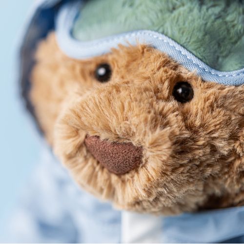 Jellycat Bartholomew Bjørn med Skidragt