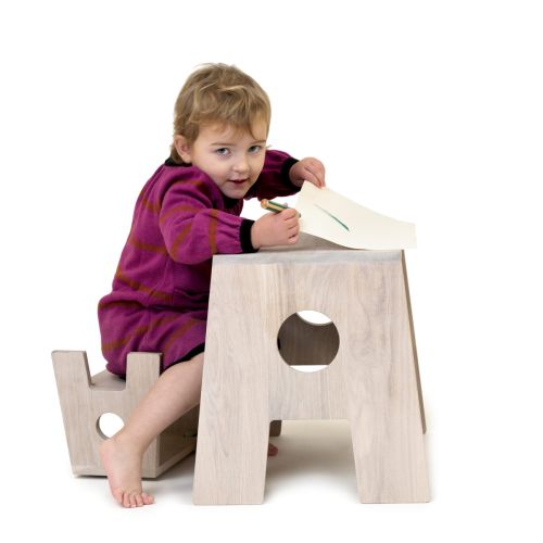 Collect STOOL & STOOLESK sæt i hvid olieret eg