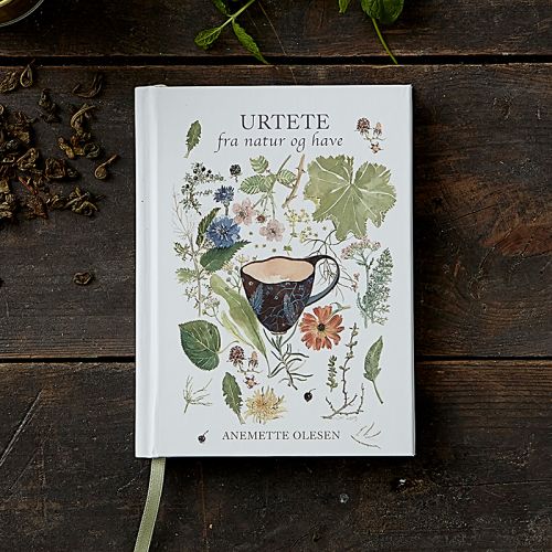 Bog med Urtete fra Natur og Have